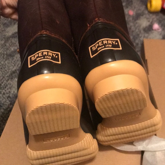 NWT/ Sperry | Saltwater women’s boots winter duck - Picture 14 of 16
